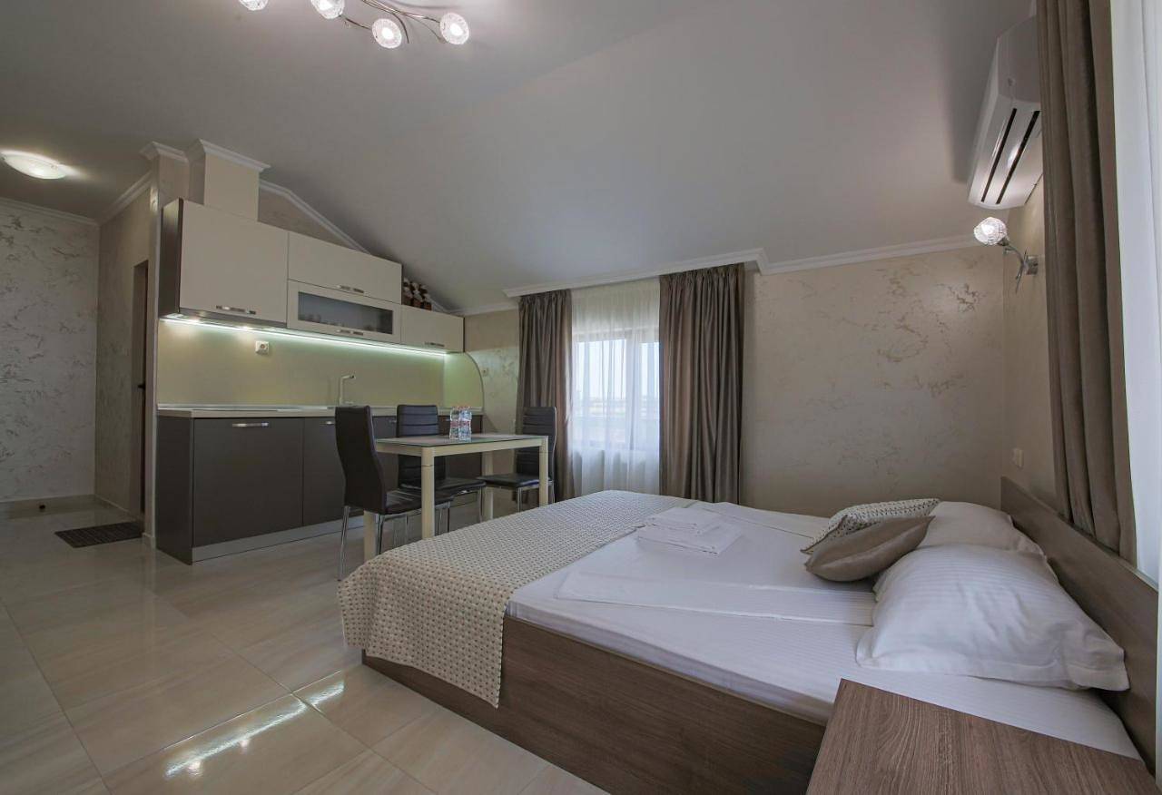 Guesthouse Phoenix in Obzor, Bourgas (oblast)