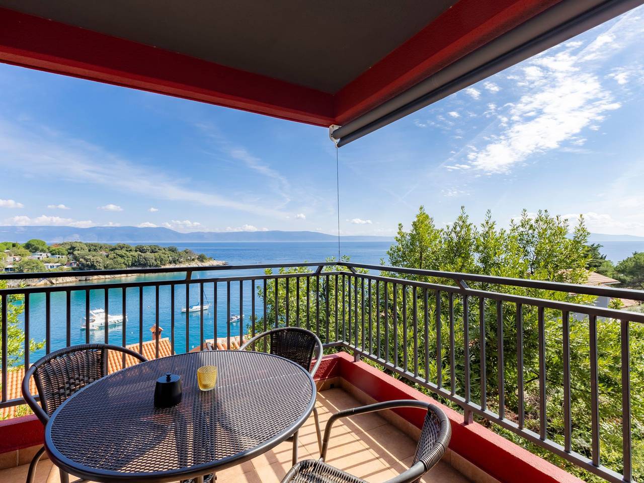 Ganze Wohnung, Red House Apartments in Raša, Ostküste Istrien