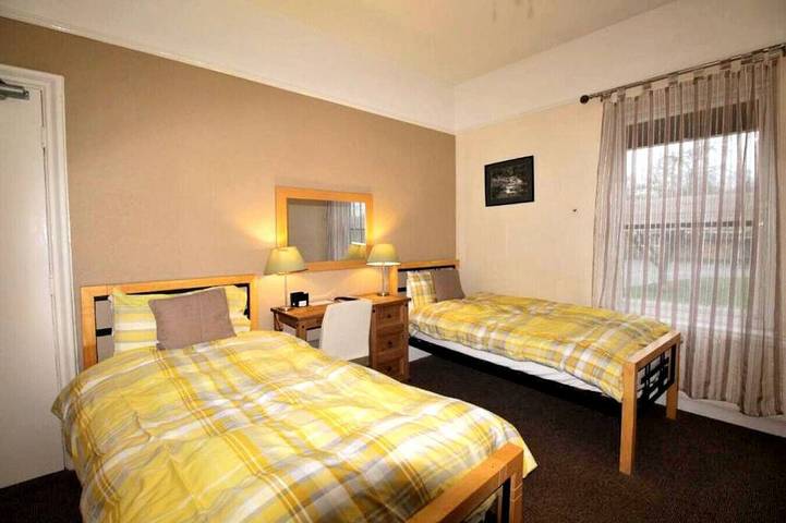Bed and breakfast for 2 people in Lincoln