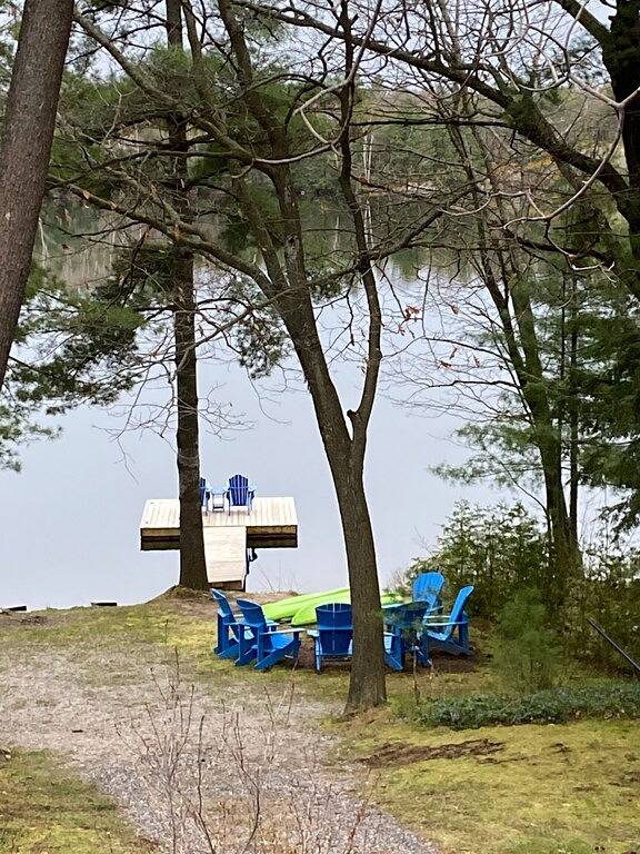 Cabin Rentals And Lodges for 4 Guests in Muskoka, Lake Huron ON