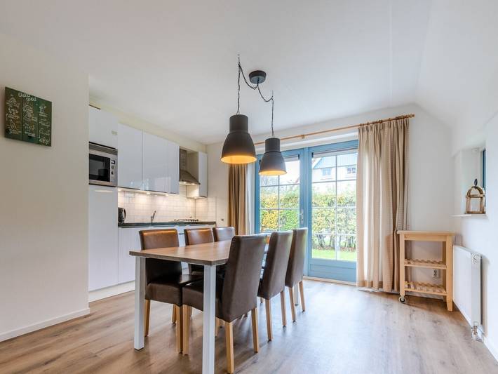 Ferienhaus für 6 Personen, mit Terrasse und Garten sowie Pool auf Texel - 3