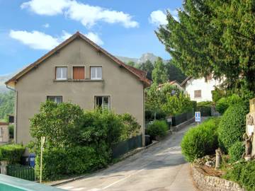 Gîte pour 4 personnes à Salins-les-Bains