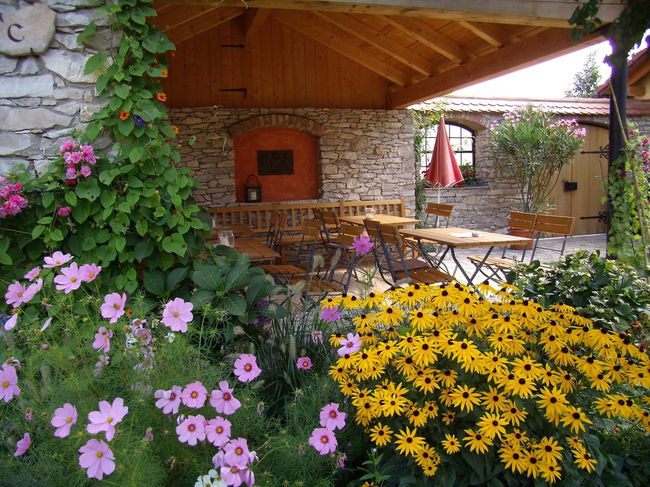 Gasthaus "Zum Himmelreich" - Ferienwohnung im Jurahaus in Riedenburg, Ostbayern
