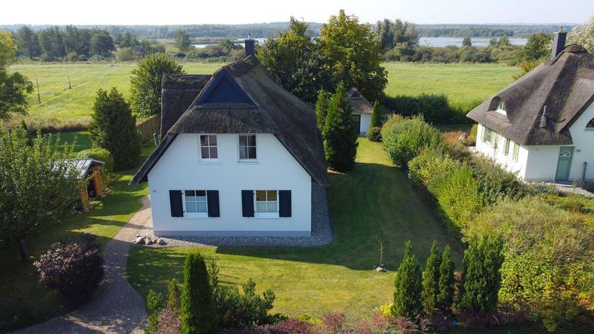 Ferienhaus für 7 Personen, mit Sauna und Garten in Börgerende-Rethwisch