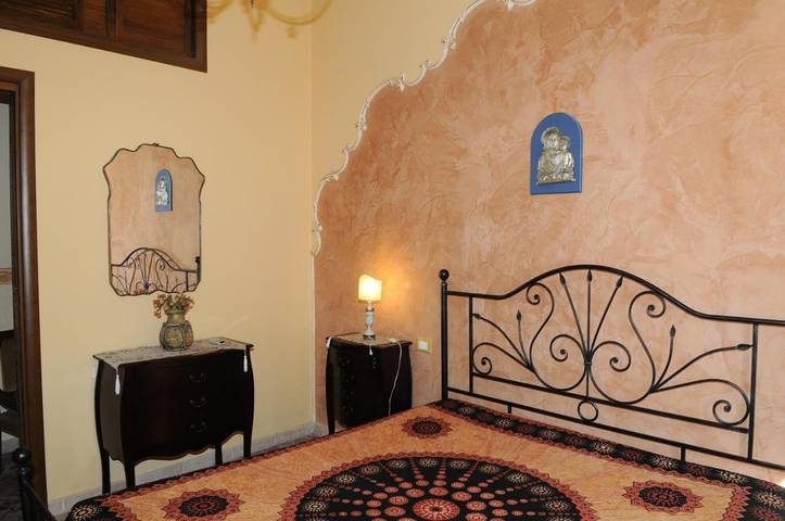 Casa vacanza per 10 persone, con Balcone e Terrazza nonché Giardino e Panorama a Agrigento