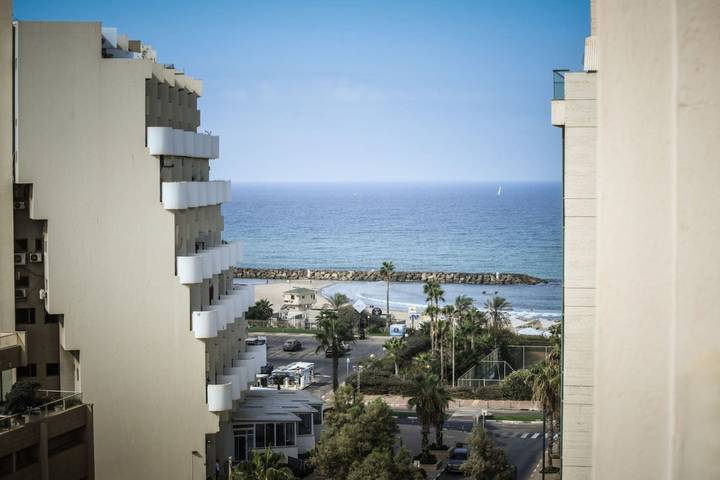 Vacation apartment for 4 people, with balcony and pool - 1