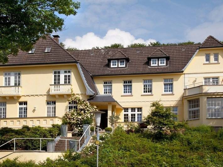Ferienwohnung für 4 Personen, mit Balkon und Terrasse sowie Garten und Ausblick in Bad Pyrmont - 2