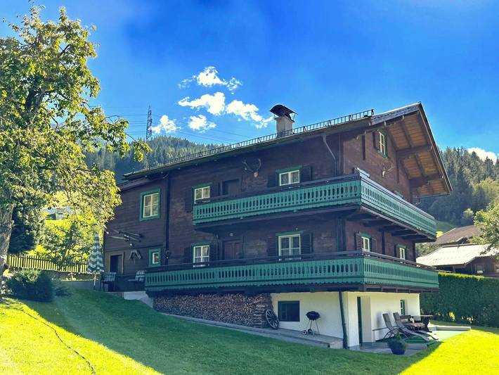 Vakantiewoning voor 10 personen, with Balkon and Terras as well as Tuin and Sauna in Bramberg am Wildkogel