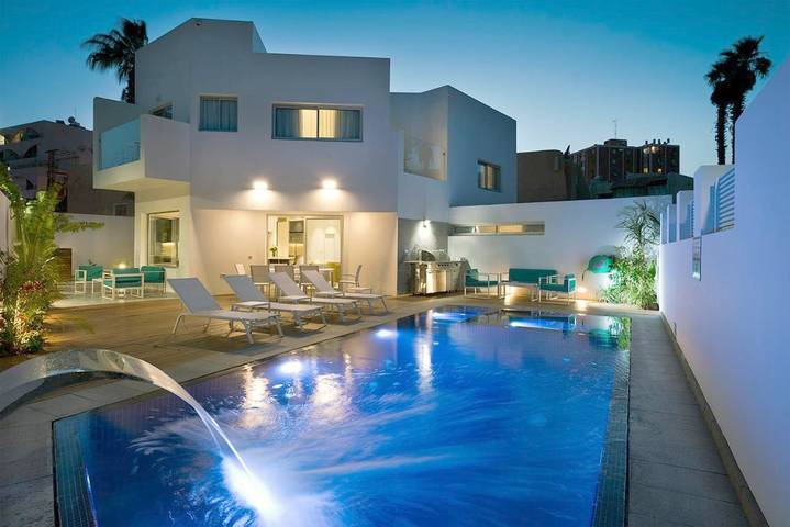 Maison de vacances pour 18 personnes, avec jardin ainsi que piscine et jacuzzi à Eilat