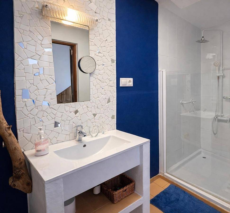 Villa with Sea View in El Barrio, Alicante