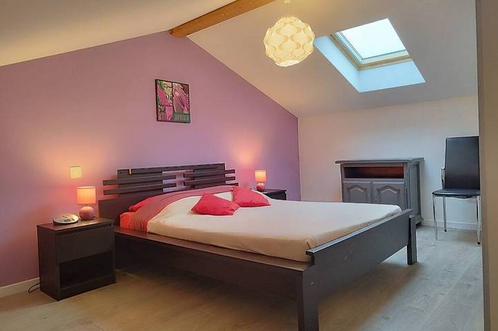 Location de vacances pour 10 personnes, avec Jacuzzi ainsi que Terrasse et Jardin à Angoulins - 4