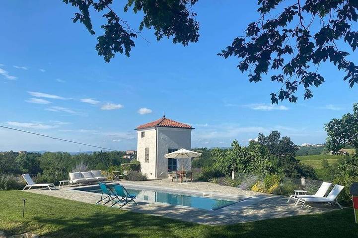 Villa für 10 Personen, mit Garten und Balkon - 1