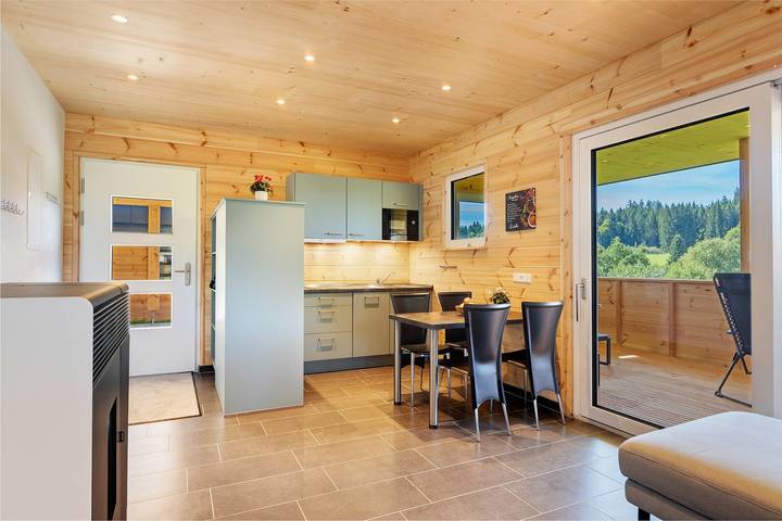 Ferienhaus für 4 Personen, mit Balkon und Whirlpool in Grafenhausen - 3