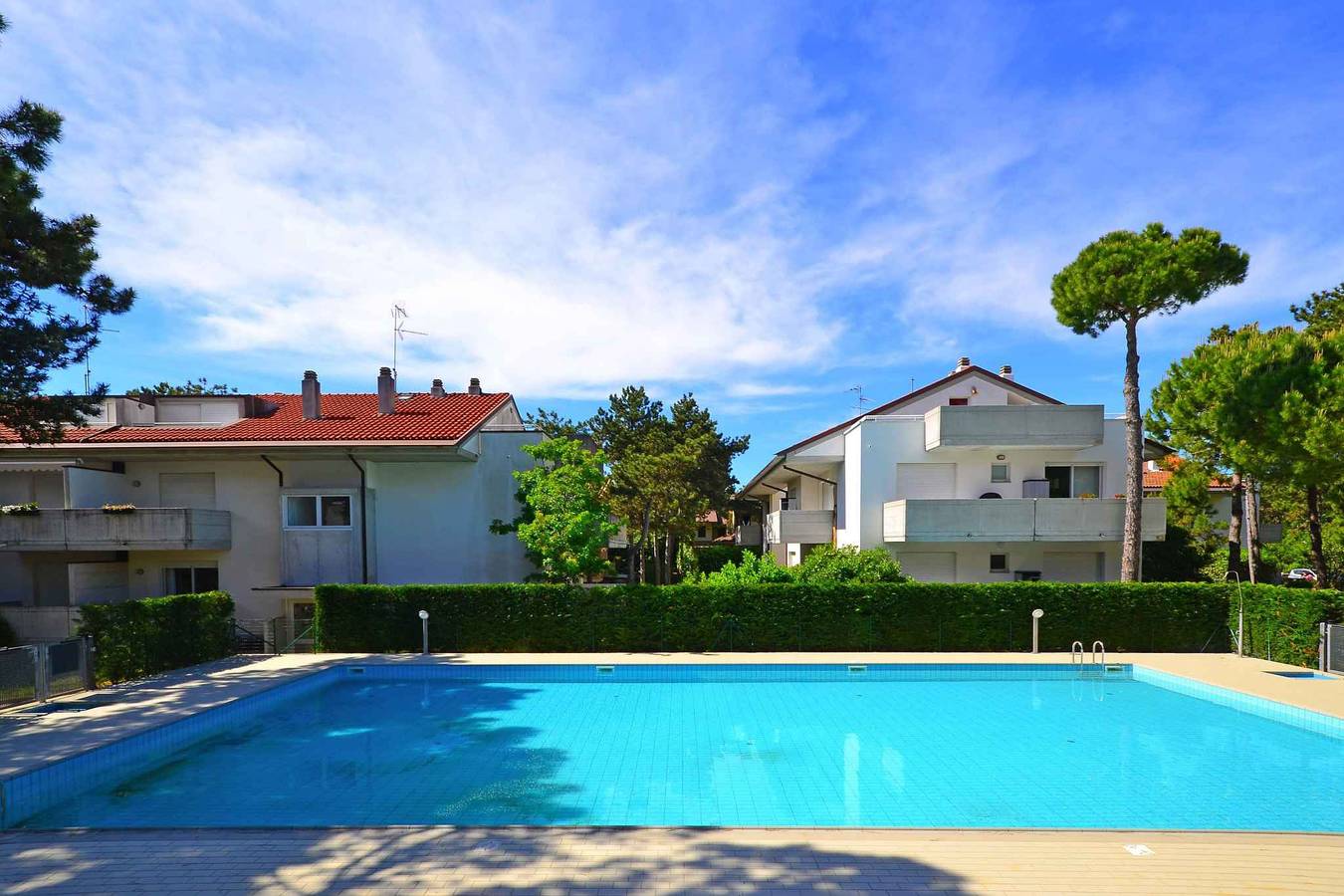Appartamento intero, Appartamento con aria condizionata, balcone e piscina  in Lignano Pineta, Lignano Sabbiadoro