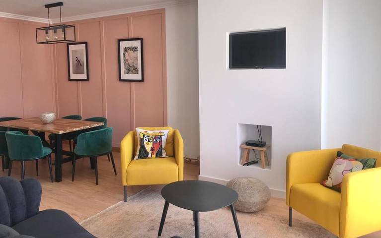 Casa de férias para 8 pessoas, com terraço em Sesimbra