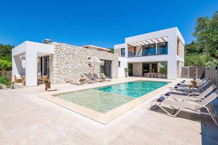Villa pour 10 personnes, avec jardin dans Kalamaki