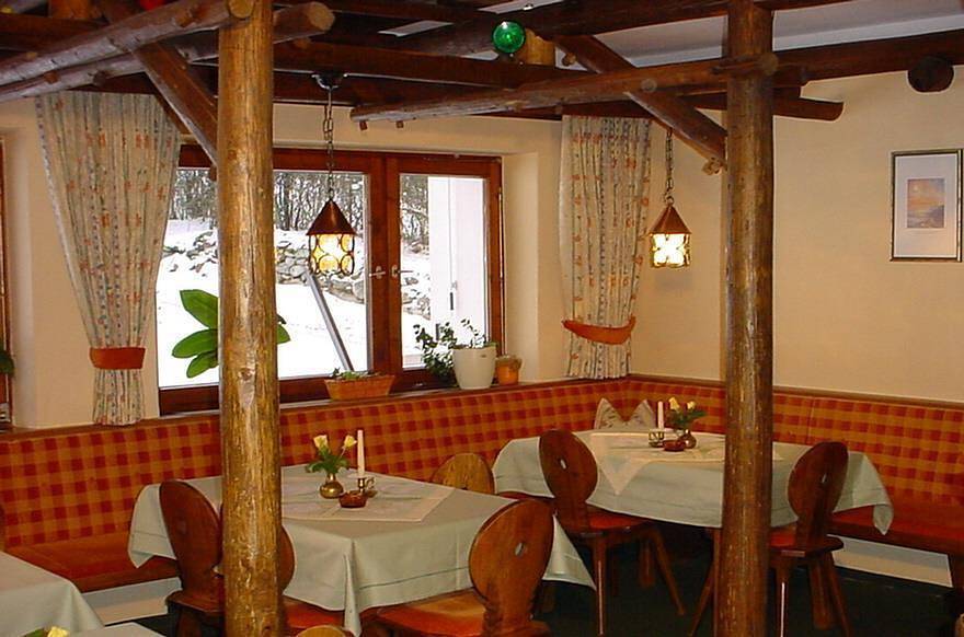 Ganze Ferienwohnung, Appartement Amberg in Sautens, Ötztal