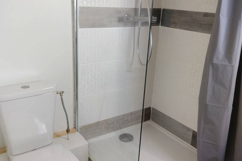 Appartement entier, Studio équipé proche de la Loire in Gennes-Val-de-Loire, Vallée de la Loire