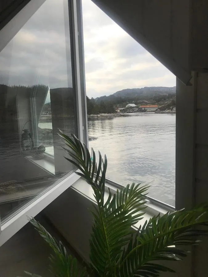Ferienwohnung für 4 Personen, mit Terrasse und Ausblick sowie Garten - 1