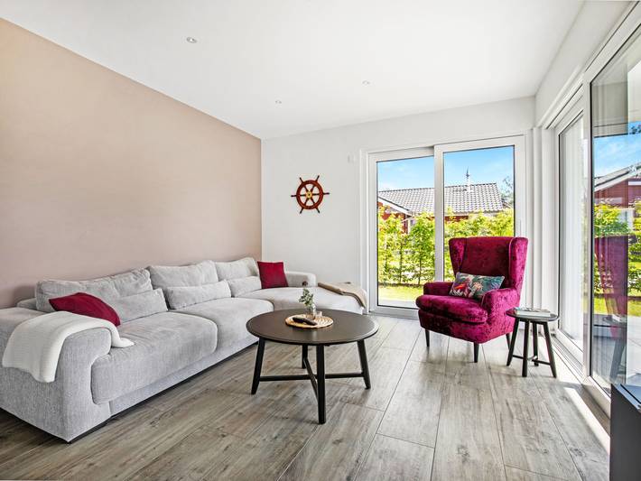 Ferienhaus für 11 Personen, mit Balkon und Terrasse sowie Garten und Sauna in Wesermarsch - 2