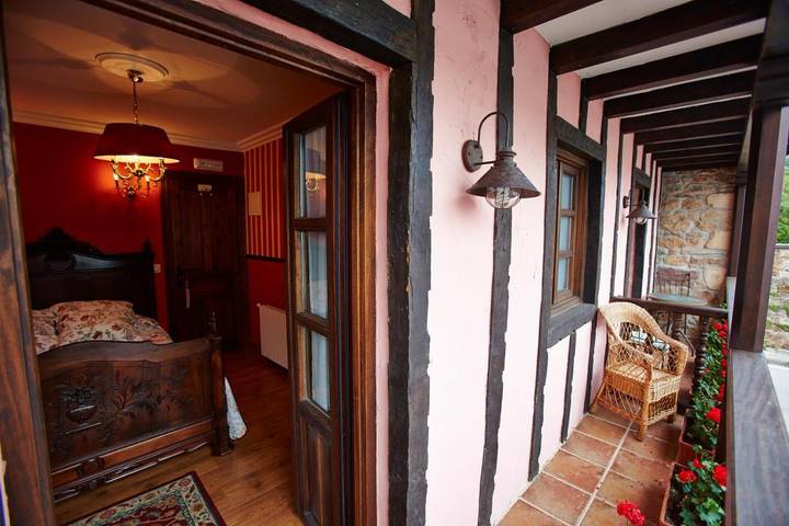 Casa de huéspuedes para 4 personas, con jardín y vistas, Se admiten mascotas en Valle de Iguña - 3
