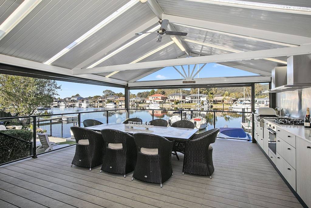 Wasservorderseite Oase - St. Huberts Insel in New South Wales