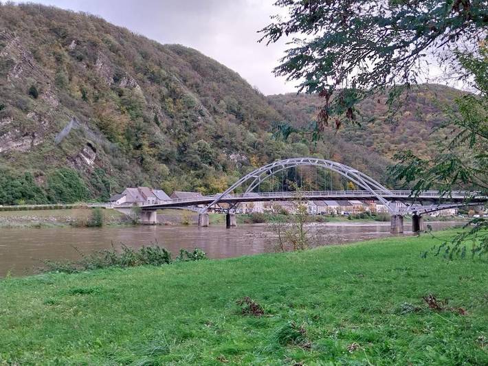 Location de vacances pour 4 personnes, avec vue et terrasse dans Chooz - 3