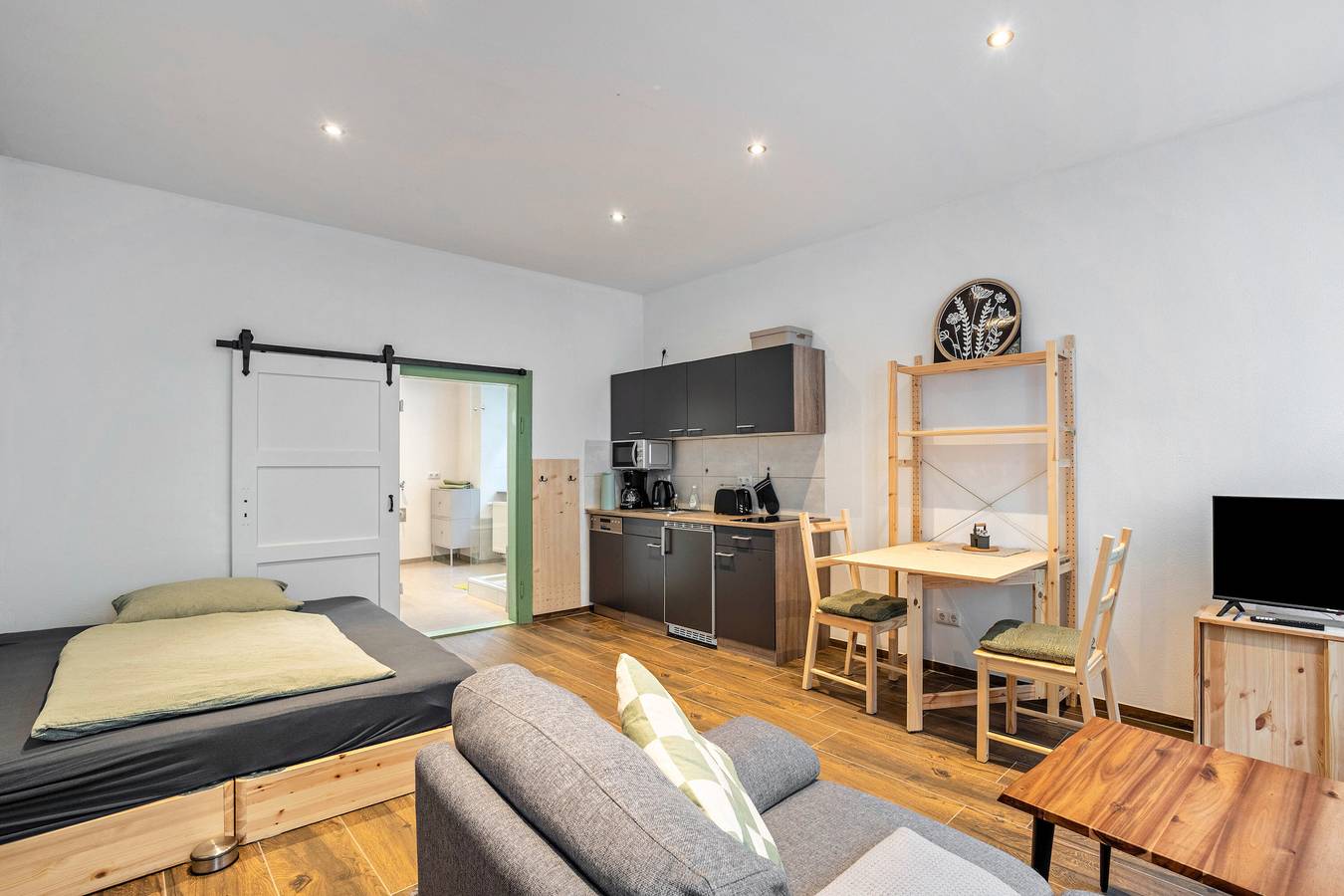 Entire apartment, Apartment 'Felsenhöhle' with Wi-Fi in Wunsiedel, Landkreis Wunsiedel im Fichtelgebirge