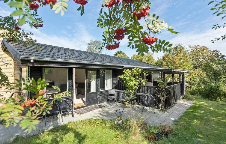 Ferienhaus für 5 Personen, mit Terrasse und Garten