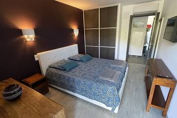 Villa pour 2 Personnes dans Brando, Haute-Corse, Photo 1