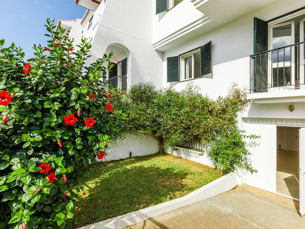 Spacious house in Torre del Mar with Wifi and jacuzzi in La Viña (Torre del Mar), Torre del Mar