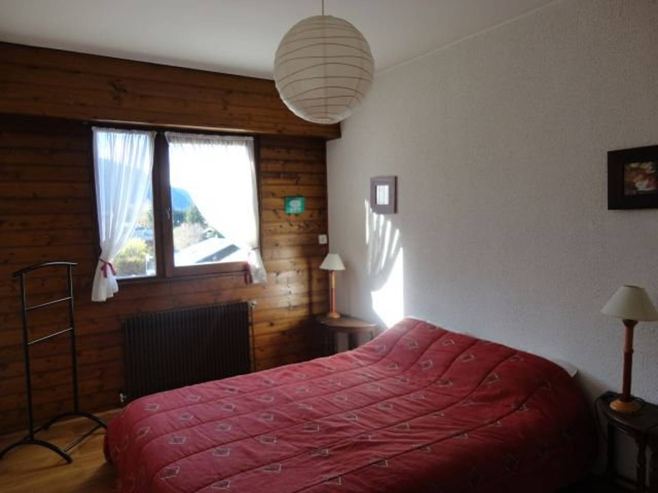 Apartamento entero, Apartamento céntrico con balcón, parking y acceso fácil a pistas in Les Carroz, Arâches-la-Frasse