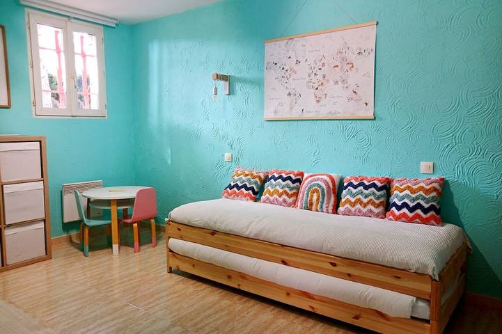 Location de vacances pour 14 personnes, avec jacuzzi et jardin dans les Planes del Rei - 2