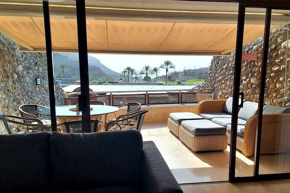 Villa Happiness - Luxury chalet with sea view in Pueblo de Tauro, South Gran Canaria