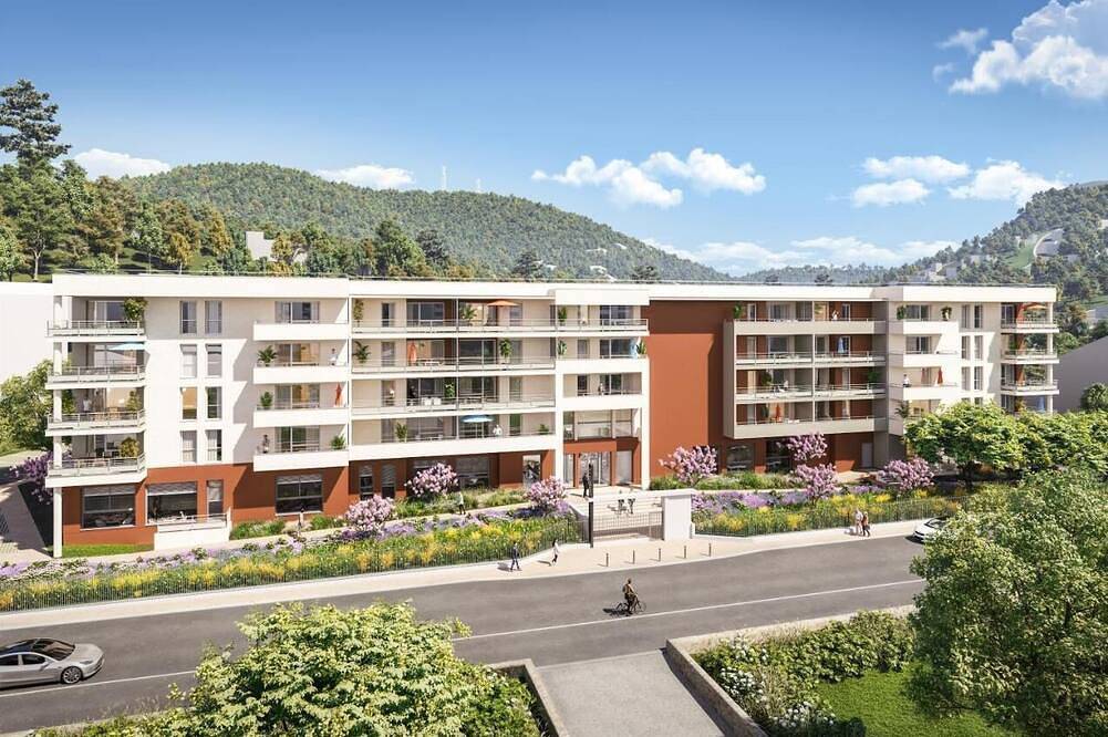 Apartamento entero, Apartamento-Baño en la habitacion-T3 in Alès, Cevenas