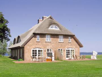 Ferienhaus für 6 Personen, mit Terrasse und Garten in Trent