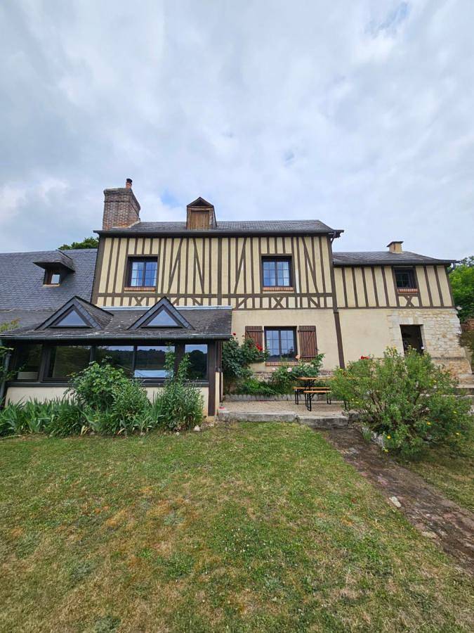 Maison normande au cœur de Le Bec-Hellouin in Le Bec-Hellouin, Région de Bernay