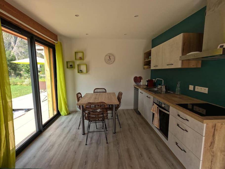 Appartement entier, L'escapade Oisans in Le Bourg-d'Oisans, Parc national des Écrins