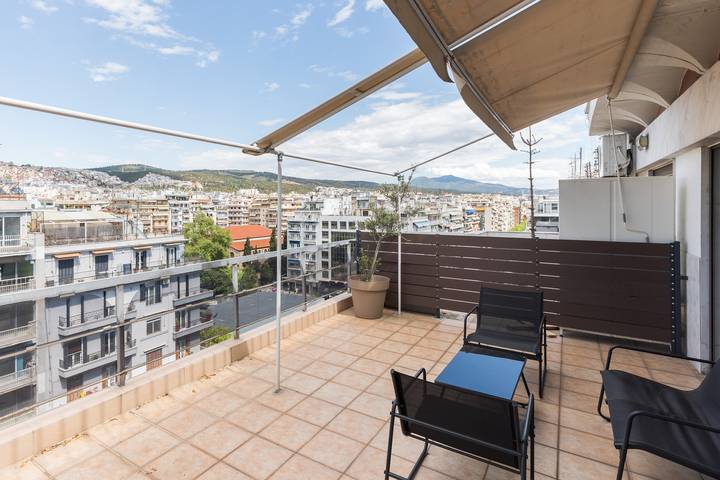Appartamento intero, Appartamento vacanze per 3 persone con balcone in Thessaloniki e dintorni