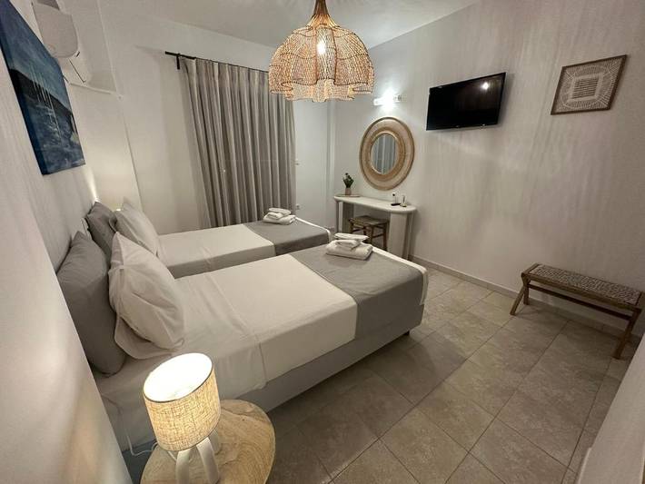 Gîte pour 3 personnes, avec balcon dans Agistri - 2