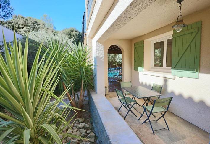 Gîte pour 2 personnes, avec piscine ainsi que jardin et vue à Aubais - 4