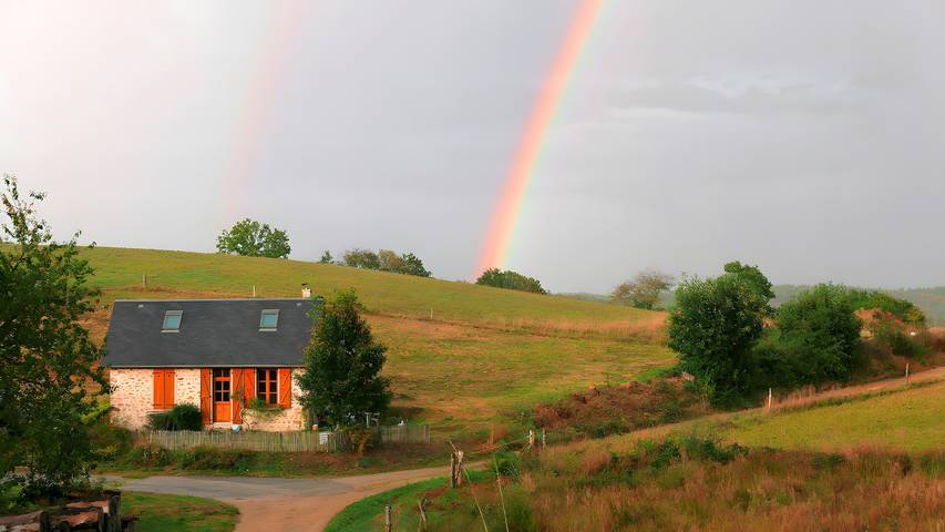 Location de vacances pour 2 personnes, avec Jardin dans Chamberet, Parc Naturel Régional de Millevaches en Limousin