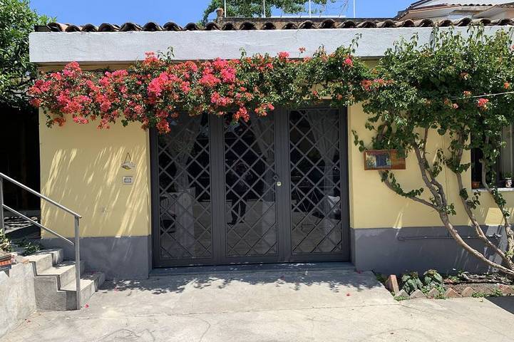 Ferienhaus für 5 Personen, mit Terrasse und Garten