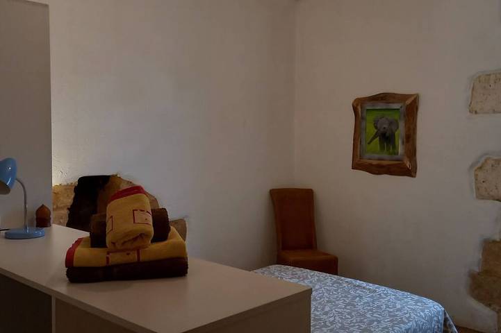 Location de vacances pour 6 personnes, avec jardin et piscine à Sauveterre-la-Lémance - 2