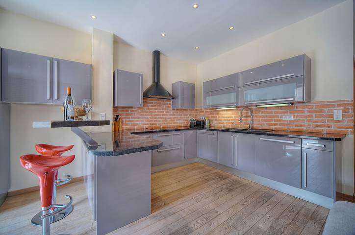 Gîte pour 4 personnes, avec balcon dans Cinema Les Arcades Ales - 2