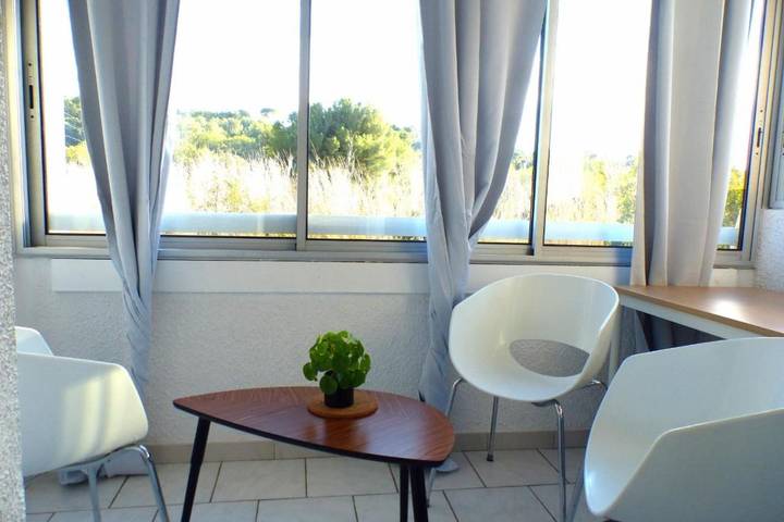Ferienwohnung für 4 Personen, mit Balkon und Pool - 1