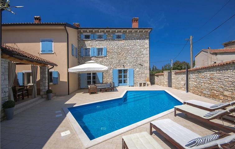 Ferienhaus für 8 Personen, mit Terrasse in Porec und Umgebung - 2