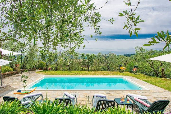 Casa vacanza per 6 persone, con piscina e giardino, con animali domestici - 1