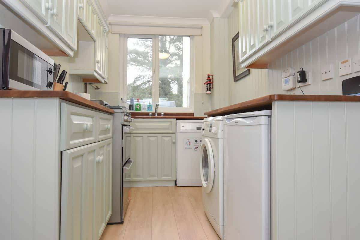 The Cottage a superb family coastal retreat in Bembridge, Isle of Wight