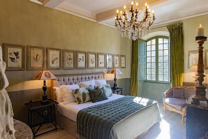 Location de vacances pour 14 personnes, avec jardin et terrasse à Fox-Amphoux - 2